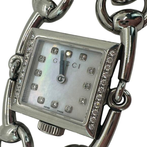 Gucci Signoria Diamond Watch main image 4